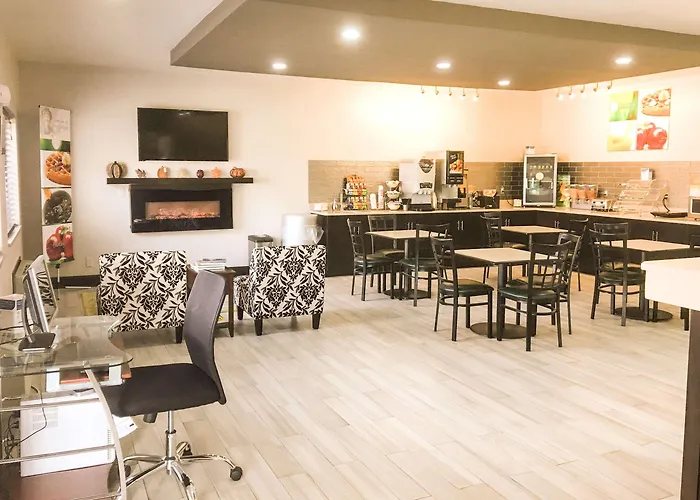 Quality Inn & Suites Lincoln Near I-55