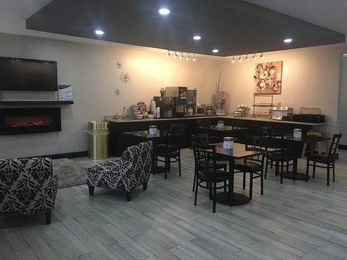 Quality & Near I-55 Hotel 3*